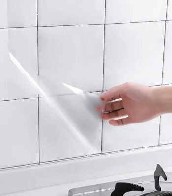 Clear Contact Paper Roll 17.7'' x 118'' Clear Glossy Self-Adhesive Film Cover Removable Protective Film Transparent Liners Drawers Shelves Kitchen Cabinets Desks Fridge Roll